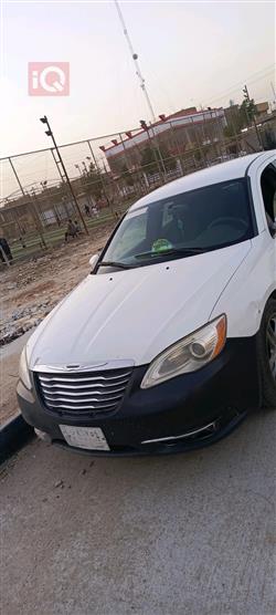 Chrysler 200